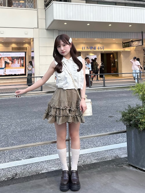「LIPSERVICE(リップサービス)のボリュームソールローファー(ローファー)」を使った、miyu Ӧさん(レディース・149cm)の秋コーディネート