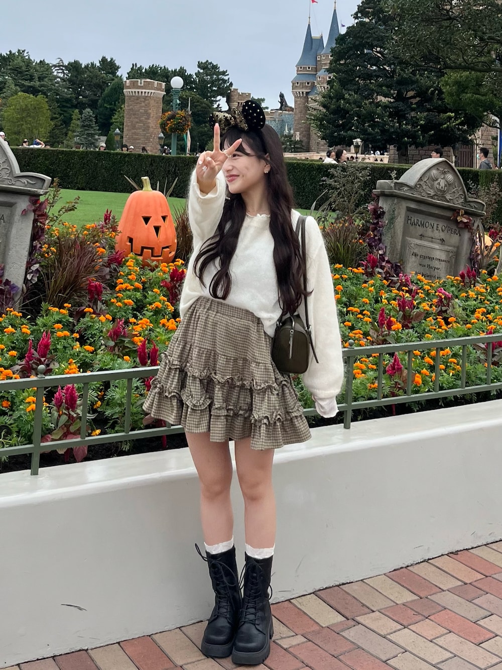 LILY BROWN コットンギャザーミニスカート　インナー付き LILY BROWN（リリーブラウン）の「コットンギャザーミニスカート