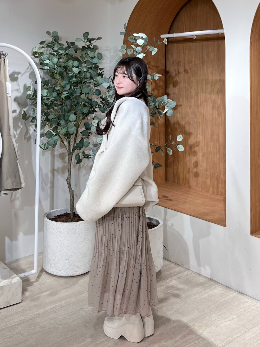 miyu Ӧさんの「【WEB限定カラーあり】ボアブルゾン（LAGUNAMOON）」を使ったコーディネートの1枚目の写真