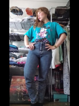 「古着のアイテム（Tシャツ/カットソー、ブルー系）」を使った、miki80sさん（レディース・155cm）の春コーディネート