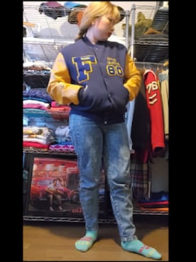 「古着のアイテム（デニムパンツ、ブルー系）」を使った、miki80sさん（レディース・155cm）の春コーディネート