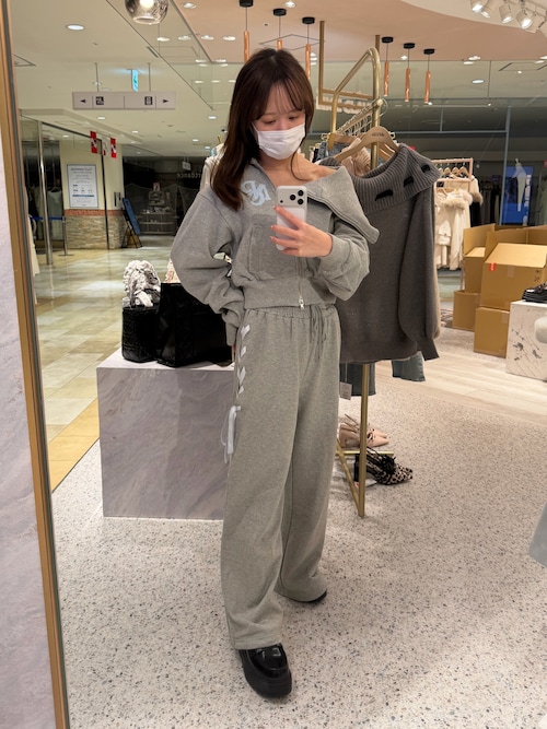 セーラーカラーロゴスウェット【セットアップボトムあり】（パーカー