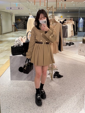 「one after another NICE CLAUP（ワンアフターアナザーナイスクラップ）の【S/Mサイズ展開】ベルト付きトレンチコート（トレンチコート、ベージュ系）」を使った、Ｓａｙａさん（レディース・152cm）の冬コーディネート
