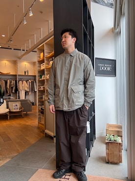 「アイテム（テーラードジャケット、グリーン系）」を使った、ryohnoさん（メンズ・179cm）の秋コーディネート