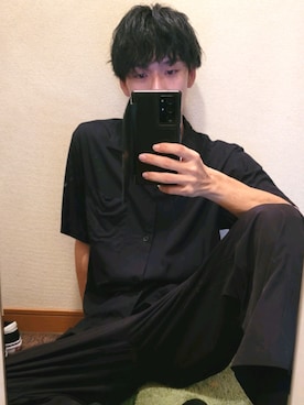 「GU（ジーユー）のアイテム（シャツ/ブラウス、ブラック系）」を使った、たけたけ相互フォローさん（メンズ・174cm）の秋コーディネート