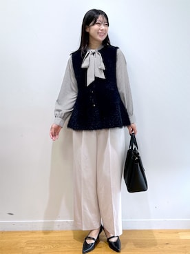 「index（インデックス）の【高通気／遮熱】風が通るワイドパンツ《洗濯機OK／UVケア／防シワ》（その他パンツ、ベージュ系）」を使った、rina9678さん（レディース・158cm）の秋コーディネート