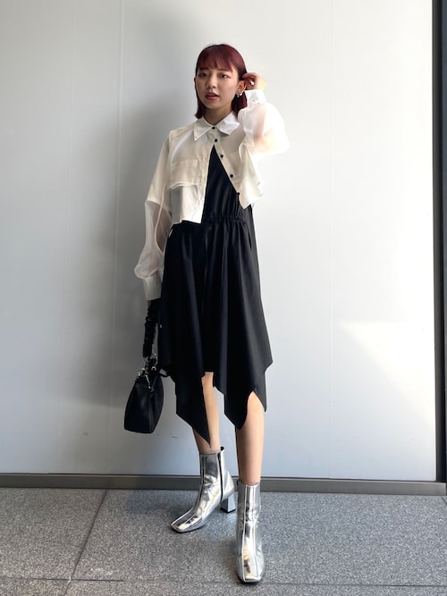 UNITED TOKYO 神宮前 W恵利香さんのシャツワンピースを使った 