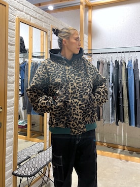 「XLARGE（エクストララージ）のアイテム（その他アウター）」を使った、MEIさん（レディース・173cm）の秋コーディネート