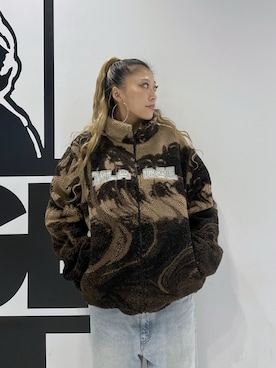 「アイテム（ナイロンジャケット）」を使った、MEIさん（レディース・173cm）の秋コーディネート