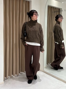 「アイテム（ローファー）」を使った、shino hayasakiさん（レディース・165cm）の秋コーディネート