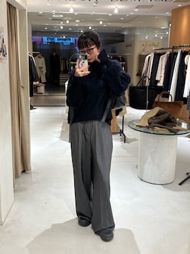 「アイテム（スラックス）」を使った、shino hayasakiさん（レディース・165cm・30代）の秋コーディネート