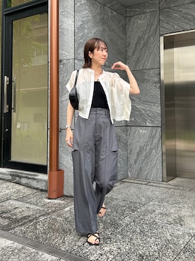 「スリットパンツ」｜shino hayasakiさん（レディース・165cm）の夏コーディネート