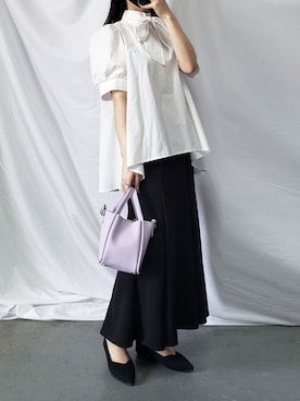 「アイテム（ハンドバッグ、パープル系）」を使った、me+emselectさん（レディース・154cm）の春コーディネート