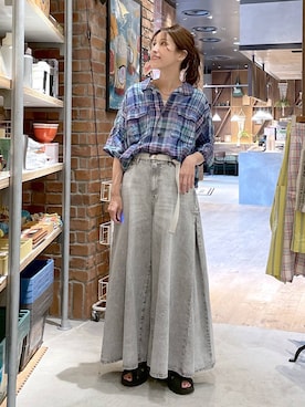 「アイテム（キャミソール、ベージュ系）」を使った、M I N Oさん（レディース・165cm）の春コーディネート