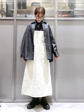 「アイテム（ジャンパースカート）」を使った、M I N Oさん（レディース・165cm）の秋コーディネート