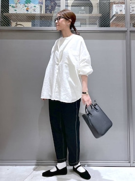 「niko and...（ニコアンド）のアイテム（トートバッグ）」を使った、M I N Oさん（レディース・165cm）の春コーディネート