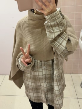 「アイテム（トップス）」を使った、ふにゃもらけさん（レディース）の冬コーディネート