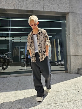 「Danke schon」｜「アイテム（スウェットパンツ）」を使った、海沙樹さん（メンズ・171cm）の春コーディネート