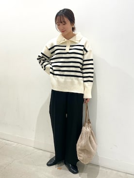 「RODE SKO（ロデスコ）のタッセル付フラッフィトートバッグ（トートバッグ）」を使った、ひなちさん（レディース・164cm）の秋コーディネート