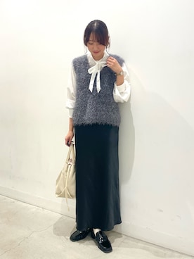 「アイテム（ベスト）」を使った、ひなちさん（レディース・164cm）の秋コーディネート