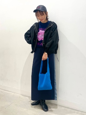 「アイテム（マウンテンパーカー）」を使った、ひなちさん（レディース・164cm）の秋コーディネート