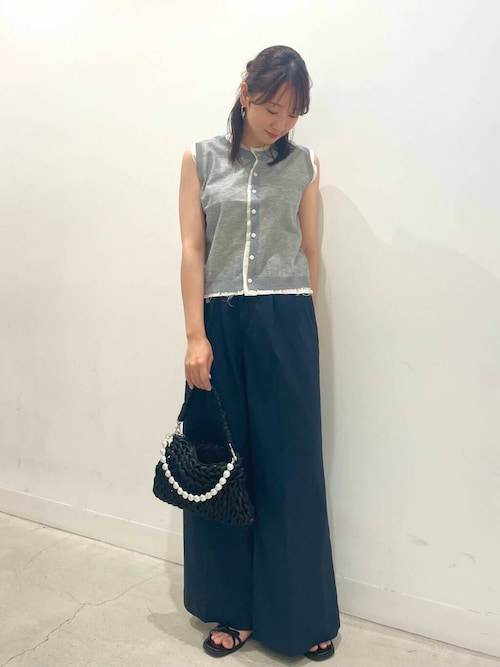 ボールチェーン付き編み込みバッグ