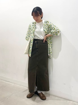 「アイテム（スリッポン）」を使った、ひなちさん（レディース・164cm）の夏コーディネート