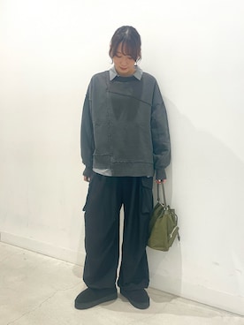 「アイテム（ハンドバッグ、グリーン系）」を使った、ひなちさん（レディース・164cm）の秋コーディネート