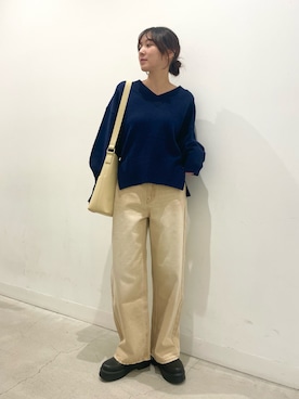 「アイテム（サンダル）」を使った、ひなちさん（レディース・164cm）の冬コーディネート