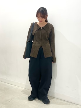 「アイテム（ローファー）」を使った、ひなちさん（レディース・164cm）の秋コーディネート