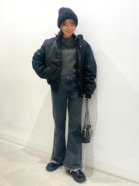 「フレアデニム」｜「アイテム（ブルゾン）」を使った、ひなさん（レディース・164cm）の冬コーディネート