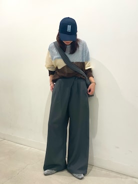 「アイテム（帽子）」を使った、ひなちさん（レディース・164cm）の秋コーディネート