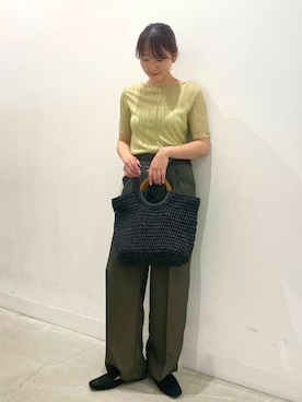 「帰省コーデ」｜「アイテム（スラックス）」を使った、ひなさん（レディース・164cm）の夏コーディネート