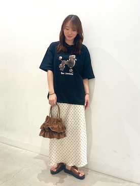 「RODE SKO（ロデスコ）の厚底トングサンダル（Sandals、ブラウン系）」を使った、ひなちさん（レディース・164cm）の夏コーディネート