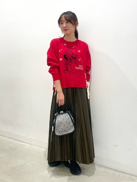 「アイテム（ローファー）」を使った、ひなちさん（レディース・164cm）の秋コーディネート