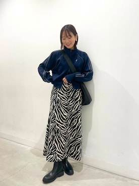 「SENSE OF PLACE by URBAN RESEARCH（センスオブプレイスバイアーバンリサーチ）のアニマルパターンナロースカート（スカート）」を使った、ひなちさん（レディース・164cm）の秋コーディネート