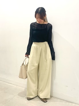 「アイテム（バンダナ/スカーフ）」を使った、ひなちさん（レディース・164cm）の秋コーディネート