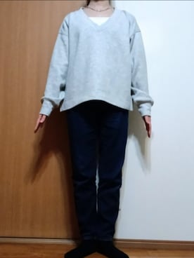 「AMERICAN HOLIC（アメリカンホリック）のバイパチVネックニットプルオーバー（ニット/セーター、グレー系）」を使った、Keroさん（レディース・157cm）の春コーディネート