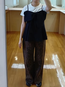 「AZUL by moussy（アズールバイマウジー）のアイテム（デニムパンツ）」を使った、Keroさん（レディース・157cm）の秋コーディネート