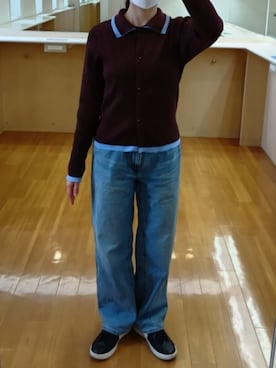 「GU（ジーユー）のハイ・ライズストレートジーンズ（デニムパンツ、ブルー系）」を使った、Keroさん（レディース・157cm）の春コーディネート