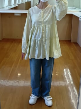 「AMERICAN HOLIC（アメリカンホリック）のティアードギャザーブラウス（シャツ/ブラウス、イエロー系）」を使った、Keroさん（レディース・157cm）の夏コーディネート