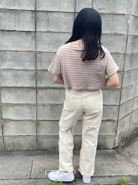 「ショート丈トップス」｜「アイテム（スニーカー）」を使った、𝒶 𝓎 𝒶さん（レディース・155cm）の夏コーディネート