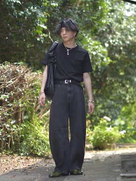 「アイテム（ブレスレット）」を使った、熊谷一平さん（メンズ・165cm）の夏コーディネート