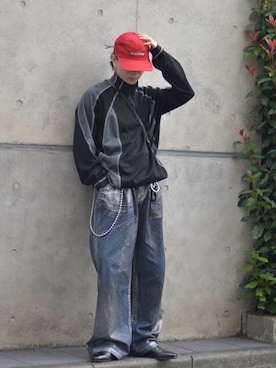 「アイテム（キーケース/キーアクセサリー）」を使った、熊谷一平さん（メンズ・165cm・20代）の秋コーディネート