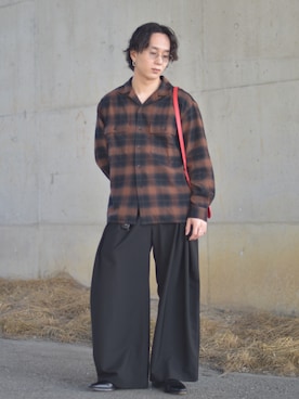 「アイテム（キーケース/キーアクセサリー）」を使った、熊谷一平さん（メンズ・165cm）の秋コーディネート