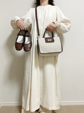 「ノーカラーシャツ」｜「アイテム（バレエシューズ）」を使った、paaachicoさん（レディース・153cm）の秋コーディネート