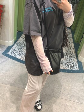 「PBLIM（ページボーイリム）の【PAGEBOYLIM】シアータートルインナー（Tシャツ/カットソー）」を使った、おかゆさん（レディース・161cm）の夏コーディネート