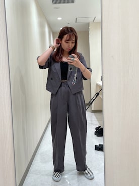 「ショート丈トップス」｜「アイテム（スリッポン）」を使った、おかゆさん（レディース・161cm）の秋コーディネート