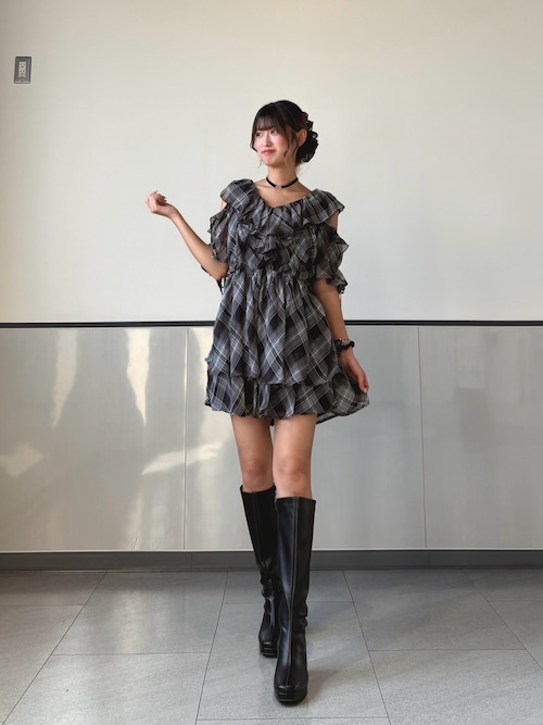 INGNI（イング） ワンピース 肩開きフリルミニワンピース : ZOZOTOWN