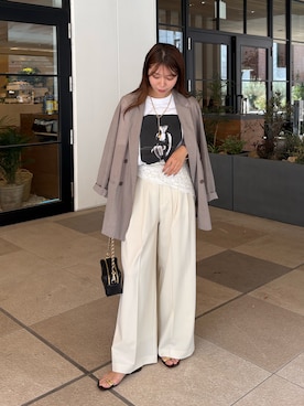 「LOUNGEDRESS（ラウンジドレス）の【il sandaro/イルサンダロ】ゴールドパーツサンダル（サンダル、ゴールド系）」を使った、Fukuda Hinakoさん（レディース・159cm）の春コーディネート